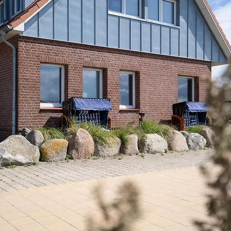 Am Strande 31 Neptun
