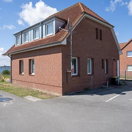 Am Strande 31 Neptun Apartment